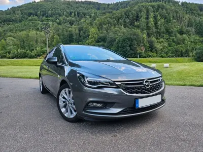 Gebraucht Opel Astra 150 PS (110 kW) 2019 Grau Kombi