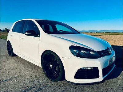 Usata VW Golf VI R 271 CV (199 kW) 2011 Bianco Utilitaria