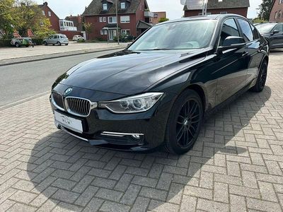 Usata BMW 318 Sport Line 143 CV (105 kW) 2014 Nero Berlina