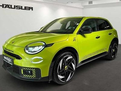 Nuova Abarth 600e Scorpionissima 207 kW (282 CV) 2025 Verde SUV