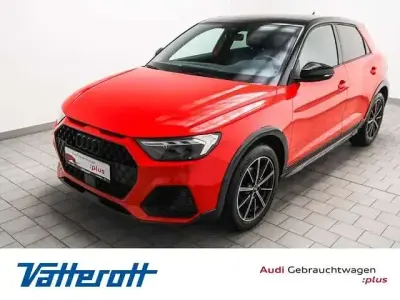 Gebraucht Audi A1 Ambiente 110 PS (80 kW) 2021 Rot SUV