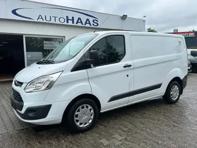 Gebraucht Ford Transit Custom 105 PS (77 kW) 2017 Weiß Van / Kleinbus