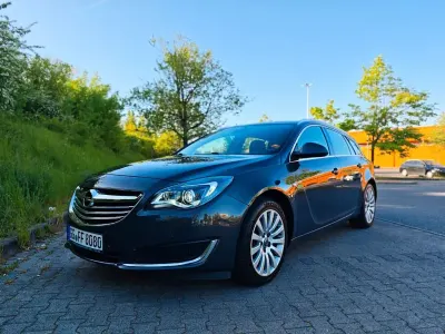Gebraucht Opel Insignia Innovation 163 PS (119 kW) 2014 Grau Kombi