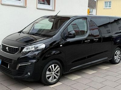 Peugeot Traveller