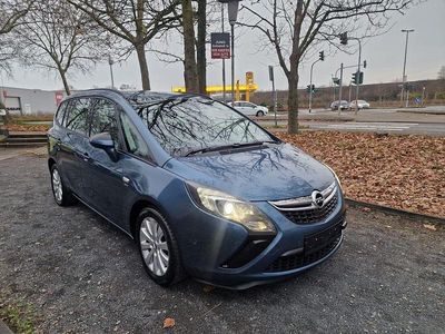 Blau Gebraucht 2013 Opel Zafira Tourer Active Van / Kleinbus | 3.999 € (Fairer Preis)