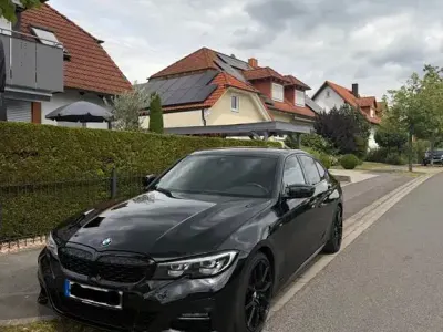 Gebraucht BMW 320 M Sport 184 PS (135 kW) 2021 Schwarz Limousine