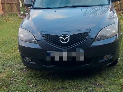 Grau Gebraucht 2006 Mazda 3 Active Limousine | 4.500 € (Etwas zu teuer)
