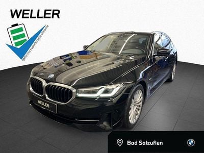 Schwarz ii (schwarz) Gebraucht 2021 BMW 530e Sport Line Kombi | 24.970 € (Superpreis)
