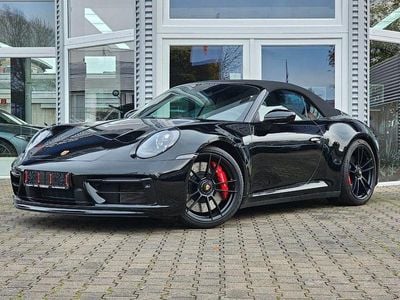 Porsche 911 Carrera GTS