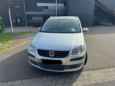 gebraucht VW Touran 1.6 - TÜV neu