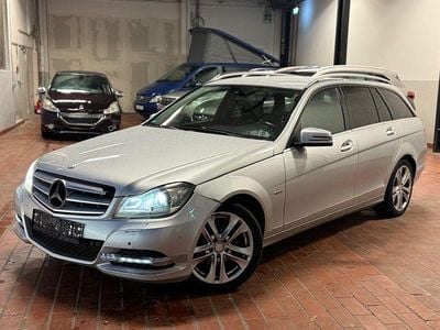 Gebraucht Mercedes C200 136 PS (100 kW) 2012 Silber Kombi