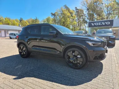 Ny Volvo XC40 Plus 197 HK (144 kW) 2026 Sort SUV