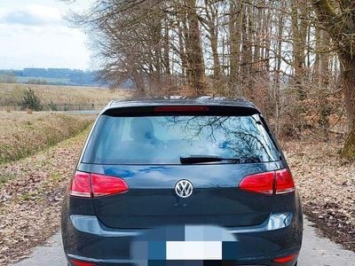 Gebraucht VW Golf VII Comfortline 110 PS (80 kW) 2015 Grau Limousine