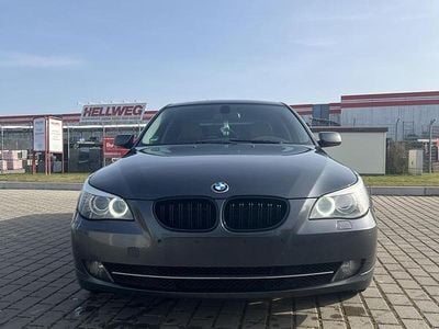 Gebraucht BMW 525 197 PS (144 kW) 2007 Grau Limousine
