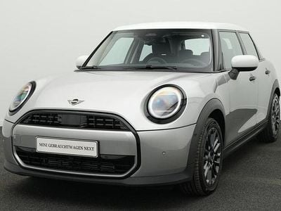 Usata Mini Cooper Classic 114 kW (156 CV) 2025 Argento Utilitaria