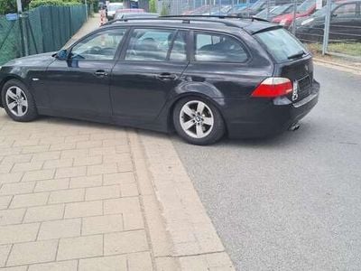BMW 525
