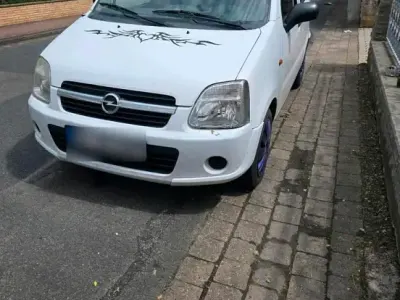 Gebraucht Opel Agila 44 PS (32 kW) 2005 Weiß Van / Kleinbus