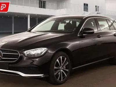 Gebraucht Mercedes E300 Avantgarde 320 PS (235 kW) 2022 Schwarz Limousine