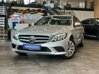 Gebraucht Mercedes C220 194 PS (142 kW) 2019 Silber Limousine
