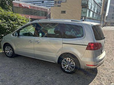 Gebraucht VW Sharan Highline 177 PS (130 kW) 2014 Grau Van / Kleinbus