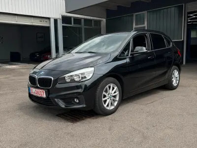 Gebraucht BMW 218 Active Tourer 150 PS (110 kW) 2015 Schwarz Van / Kleinbus