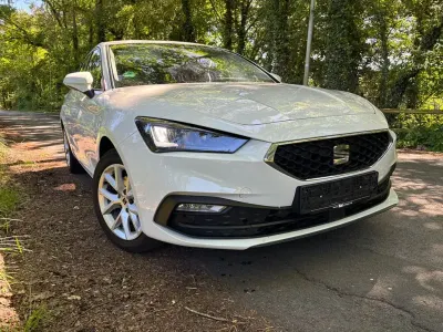 Gebraucht Seat Leon Style 116 PS (85 kW) 2021 Weiß Limousine
