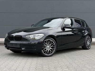 Gebraucht BMW 116 Sport Line 136 PS (100 kW) 2012 Schwarz Kleinwagen
