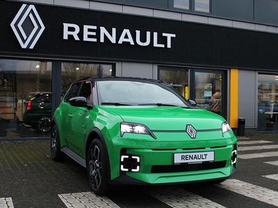 Neu Renault 5 E-Tech Komfort 77 kW (106 PS) 2026 Grün Limousine