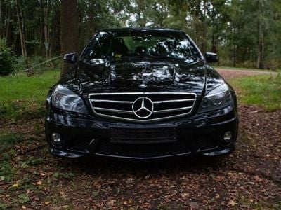 Mercedes C63 AMG