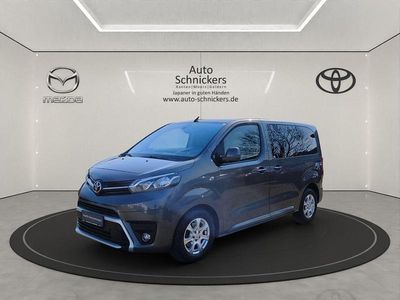 Gebraucht Toyota Proace Verso Team 150 PS (110 kW) 2018 Grau Kombi