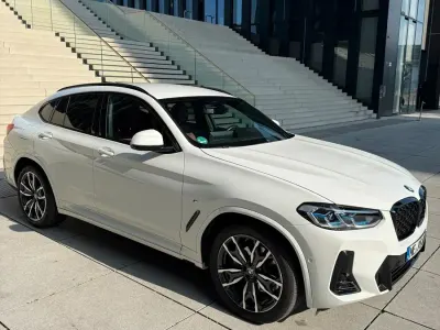 Gebraucht BMW X4 M Sport 190 PS (139 kW) 2022 Weiß SUV
