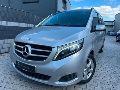 Gebraucht Mercedes V220 Edition 190 PS (139 kW) 2019 Silber Van / Kleinbus