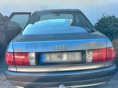 Gebraucht Audi 80 101 PS (74 kW) 1993 Silber Kombi