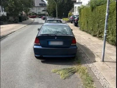 Gebraucht BMW 316 Compact 115 PS (84 kW) 2004 Blau Kleinwagen