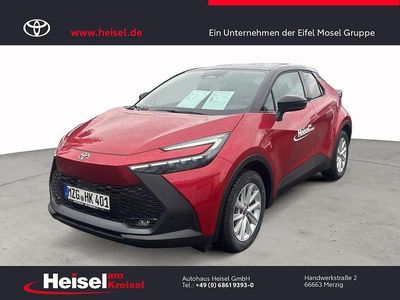 Neu Toyota C-HR 140 PS (102 kW) 2025 Schwarz SUV