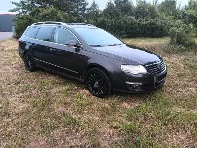 Gebraucht VW Passat 200 PS (147 kW) 2009 Braun Kombi
