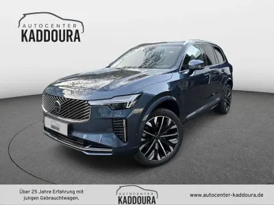 Gebraucht Volvo XC90 Plus 250 PS (183 kW) 2025 Blau SUV