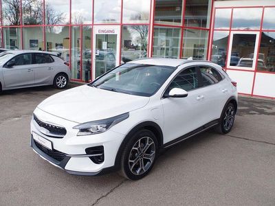 Gebraucht Kia XCeed Spirit 141 PS (103 kW) 2022 Weiß SUV