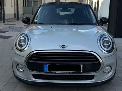 Gebraucht Mini Cooper Pepper 136 PS (100 kW) 2019 Silber Kleinwagen