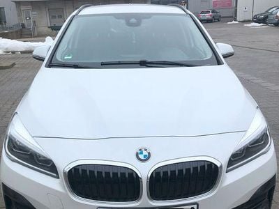 Gebraucht BMW 220 Active Tourer Sport Line 178 PS (130 kW) 2021 Weiß Van / Kleinbus
