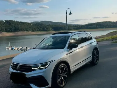 Gebraucht VW Tiguan R 320 PS (235 kW) 2022 Weiß SUV