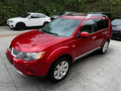 Gebraucht Mitsubishi Outlander Instyle 156 PS (114 kW) 2008 Rot SUV