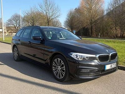 Gebraucht BMW 520 Sport Line 190 PS (139 kW) 2019 Schwarz Kombi