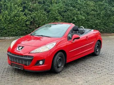 Gebraucht Peugeot 207 CC Filou 120 PS (88 kW) 2010 Rot Cabrio