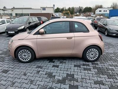 Gebraucht Fiat 500e Connect 69 kW (95 PS) 2023 Gold Kleinwagen