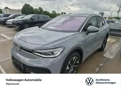 Gebraucht VW ID.5 Pro Performance 150 kW (204 PS) 2023 Mondsteingrau/schwarz SUV