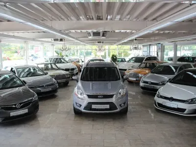 Gebraucht Ford Kuga Titanium 163 PS (119 kW) 2011 Silber SUV