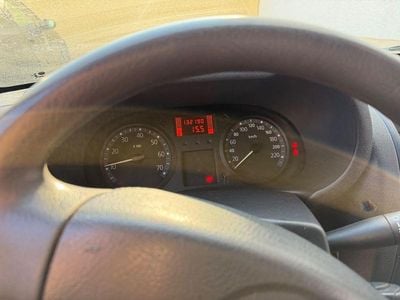 Second-hand Renault Clio II Authentique 75 CP (55 kW) 2006 Roșu Hatchback