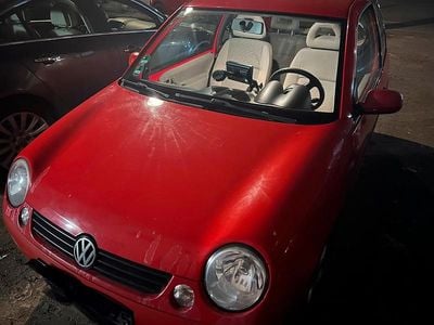 Usata VW Lupo 75 CV (55 kW) 2001 Rosso Utilitaria