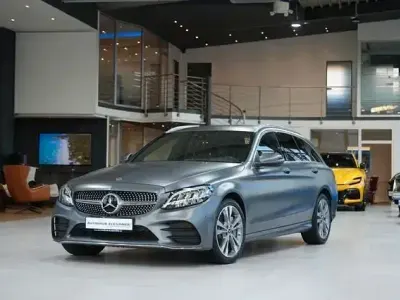 Gebraucht Mercedes C300 AMG line 245 PS (180 kW) 2019 Grau Kombi
